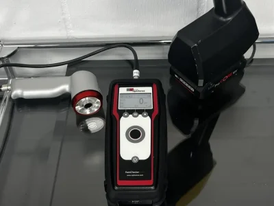 Marine coating DFT inspection with a coating thickness gauge